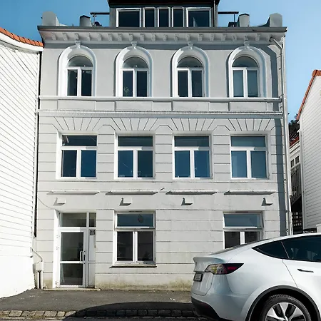 Unique I Custom Built I 500 Meters From Bryggen برغن