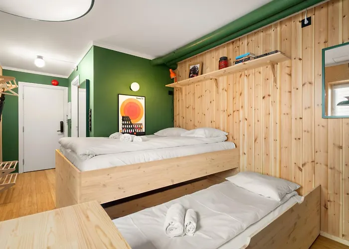 Unique I Custom Built I 500 Meters From Bryggen Leilighet *